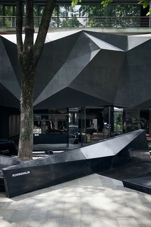 2023年4月新店盤點(diǎn) 觀夏江蘇首店 美圖公司 代數(shù)學(xué)家首家聯(lián)名咖啡廳 中國首家愛馬仕專賣店重裝開業(yè)